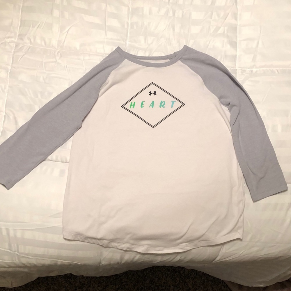 Under Armour sport kids long sleeve tee (size L)